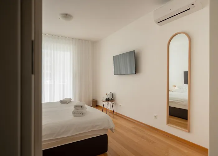 Adriatic Queen Πανσιόν