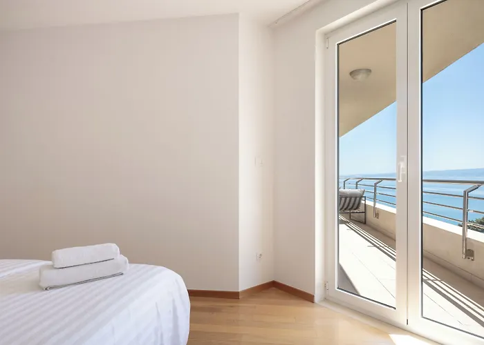 Πανσιόν Adriatic Queen Σπλιτ