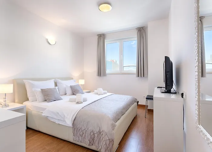 Πανσιόν Adriatic Queen Σπλιτ