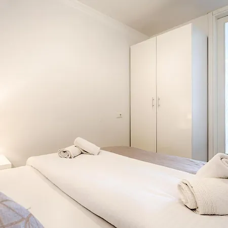 Konukevi Adriatic Queen