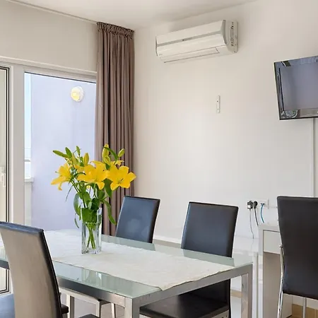 Konukevi Adriatic Queen Split