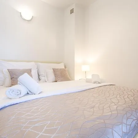 Adriatic Queen Guest house *