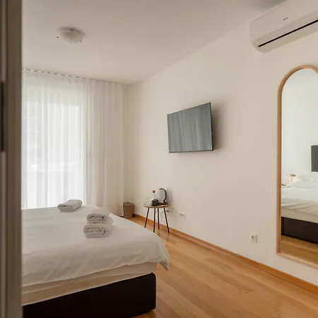 Adriatic Queen Konukevi