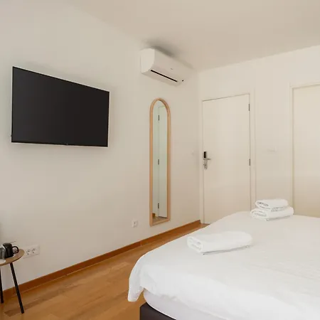 Adriatic Queen Gostinjska kuća 3*