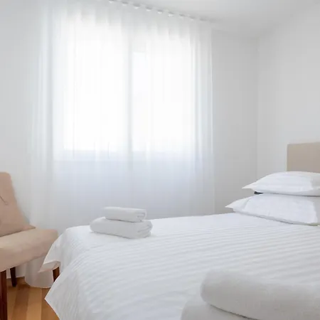 Adriatic Queen Guest house *