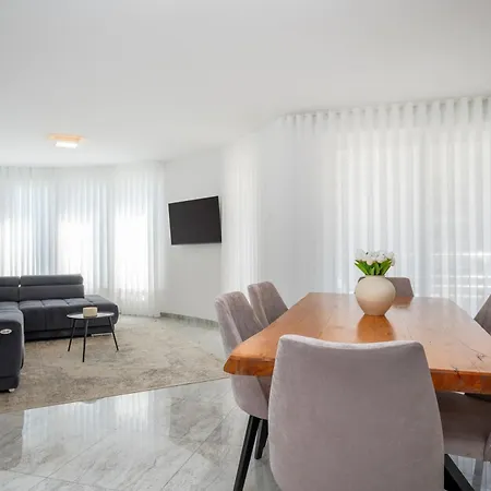 Adriatic Queen Guest house