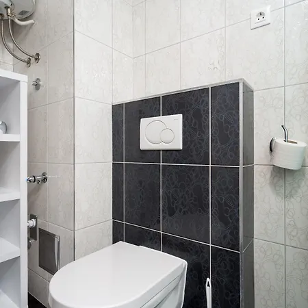 Konukevi Adriatic Queen Split