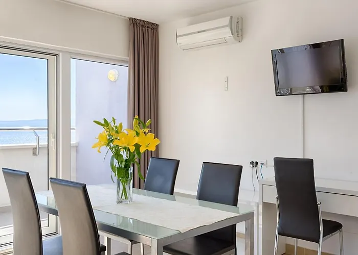 Πανσιόν Adriatic Queen Σπλιτ