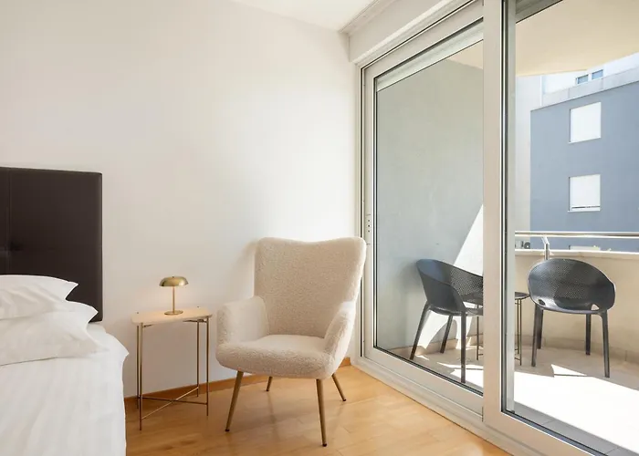 Πανσιόν Adriatic Queen 3*