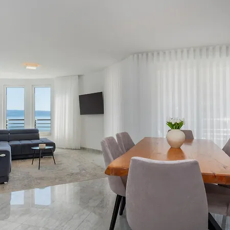 Adriatic Queen 招待所